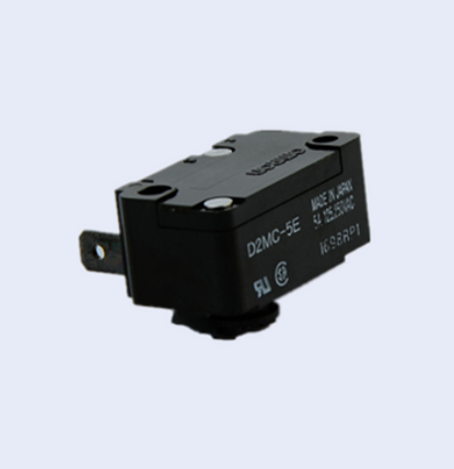 方寸微動藏鋒芒，歐姆龍開關解鎖游戲機操控新高度